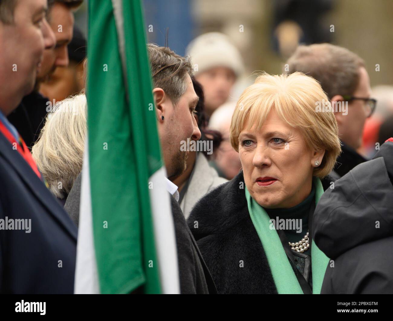 Heather Humphreys TD (Fine Gael) Ministre irlandais du développement rural et communautaire et Ministre de la protection sociale, participant à la St Patrick Banque D'Images