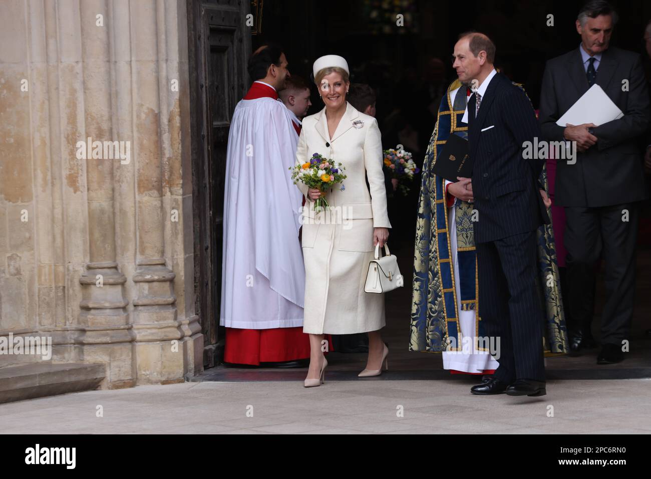 Le duc et la duchesse d'Édimbourg partent après avoir assisté au Commonwealth Day Service annuel à l'abbaye de Westminster à Londres. Date de la photo: Lundi 13 mars 2023. Banque D'Images