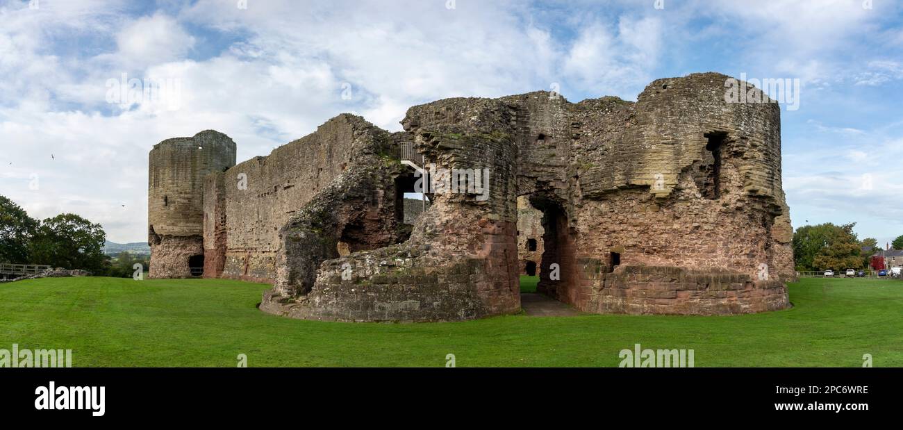 East Gatehouse Rhuddlan Castle, Denbighshire, pays de Galles du Nord. Banque D'Images