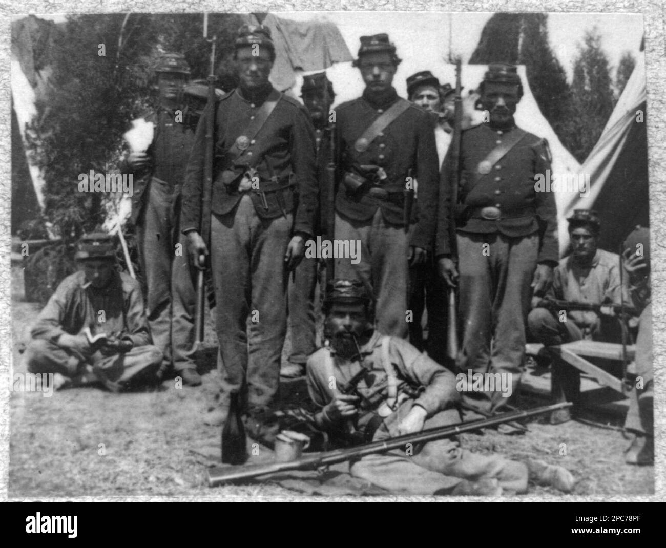 23D New York Infantry. Non B879, titre de l'article, monté avec cinq autres photographies, cadeau; Col. Godwin Ordway; 1948. États-Unis, Army, New York Infantry Regiment, 23rd (1861-1863) , États-Unis, Histoire, Guerre civile, 1861-1865. Banque D'Images