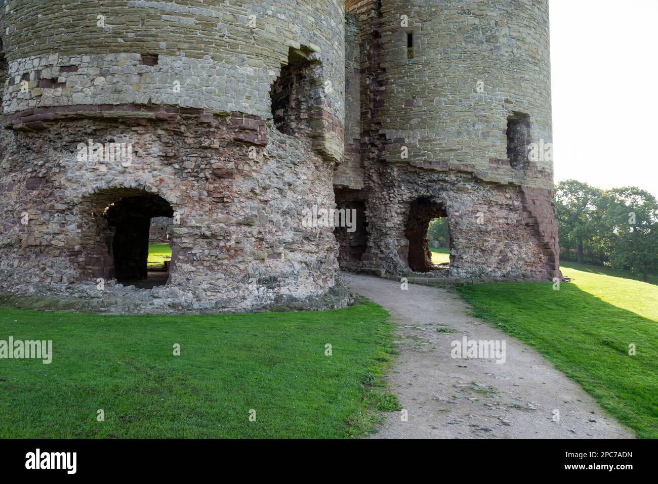 West Gatehouse Château de Rhuddlan, Denbighshire, pays de Galles du Nord. Banque D'Images