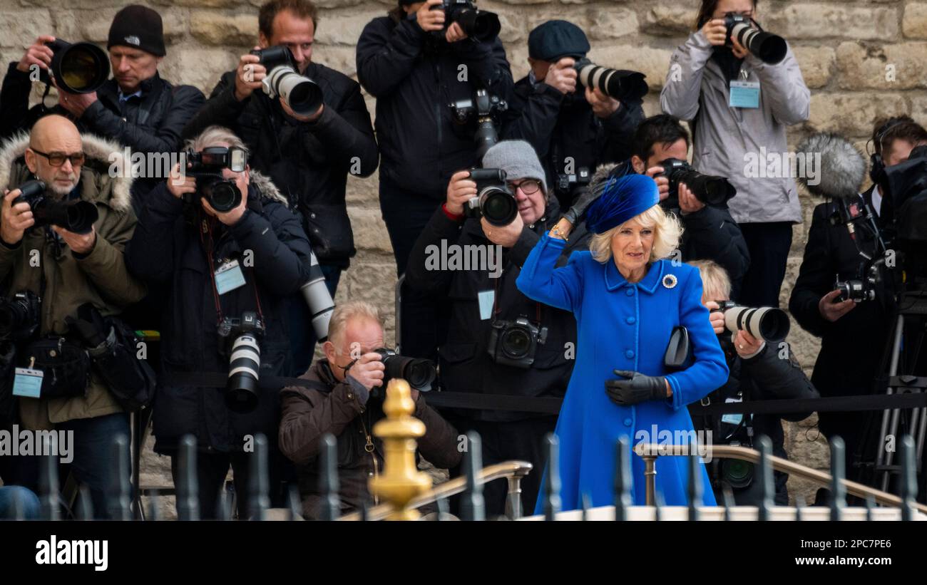 Londres, Royaume-Uni. 13 mars 2023. Camilla, la reine Consort, arrive pour le Commonwealth Service à l'abbaye de Westminster qui a lieu depuis 1972 et célèbre les peuples et les cultures des 54 nations du Commonwealth. C'est le premier service auquel assiste le roi Charles, après le décès de la reine Elizabeth II Credit: Stephen Chung / Alamy Live News Banque D'Images