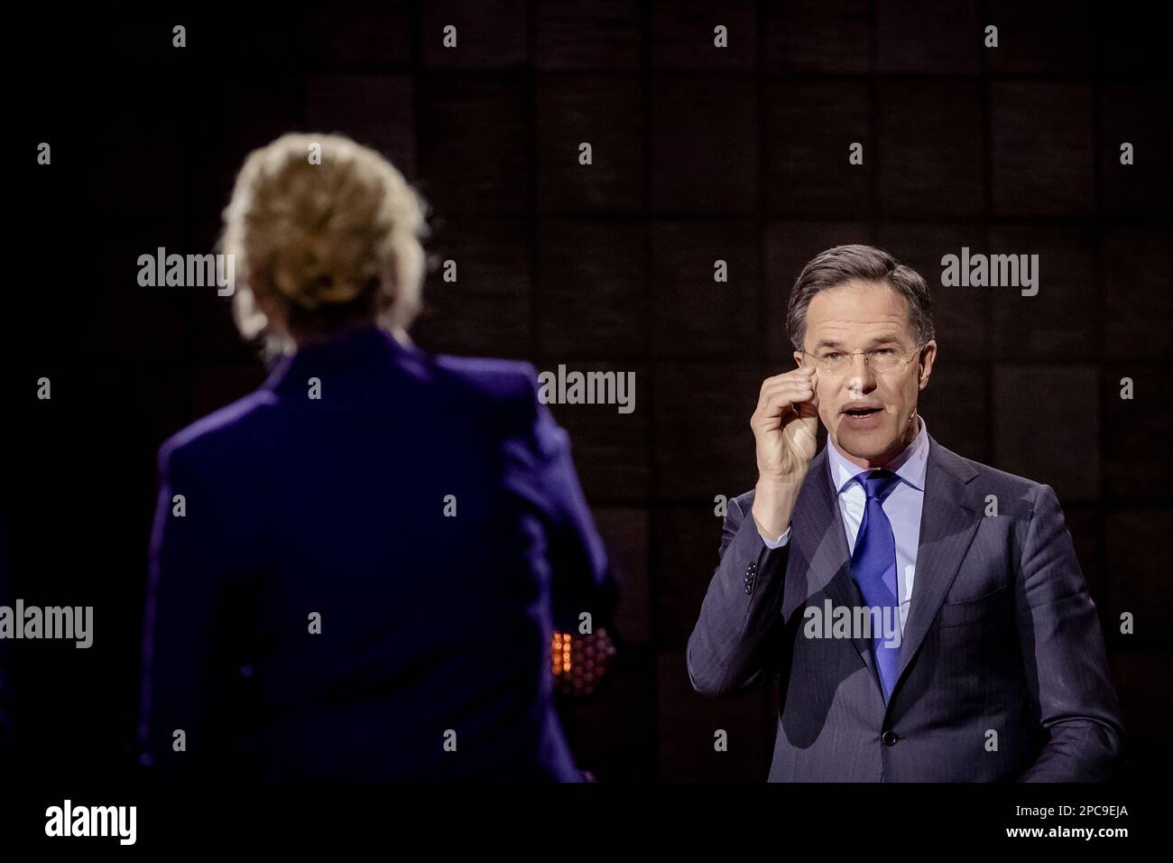 ROTTERDAM - Mark Rutte (VVD) lors du débat électoral d'EenVandaag pour les élections du Conseil provincial, de l'Université Erasmus à Rotterdam. ANP SEM VAN DER WAL pays-bas sortie - belgique sortie Banque D'Images