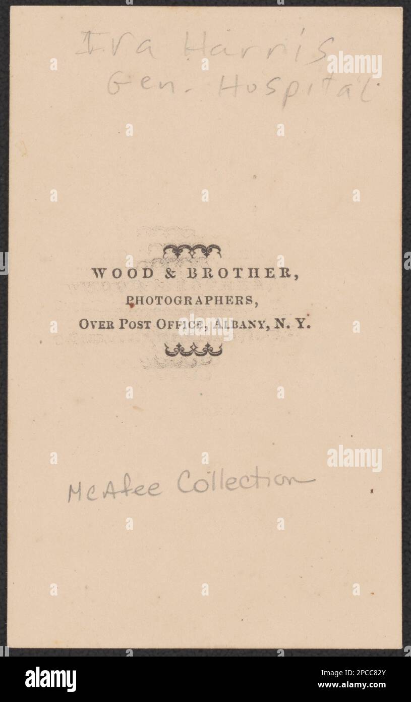 Bâtiments et tentes de l'IRA Harris General Hospital, Albany, New York / Wood & Brother, photographes, Over Post Office, Albany, New York. Collection de photos de la guerre civile de la famille Liljenquist , pp/papier liljpaper. IRA Harris General Hospital (Albany, N.Y.), 1860-1870, Tents, New York (État), Albany, 1860-1870, hôpitaux, New York (État), Albany, 1860-1870. Banque D'Images