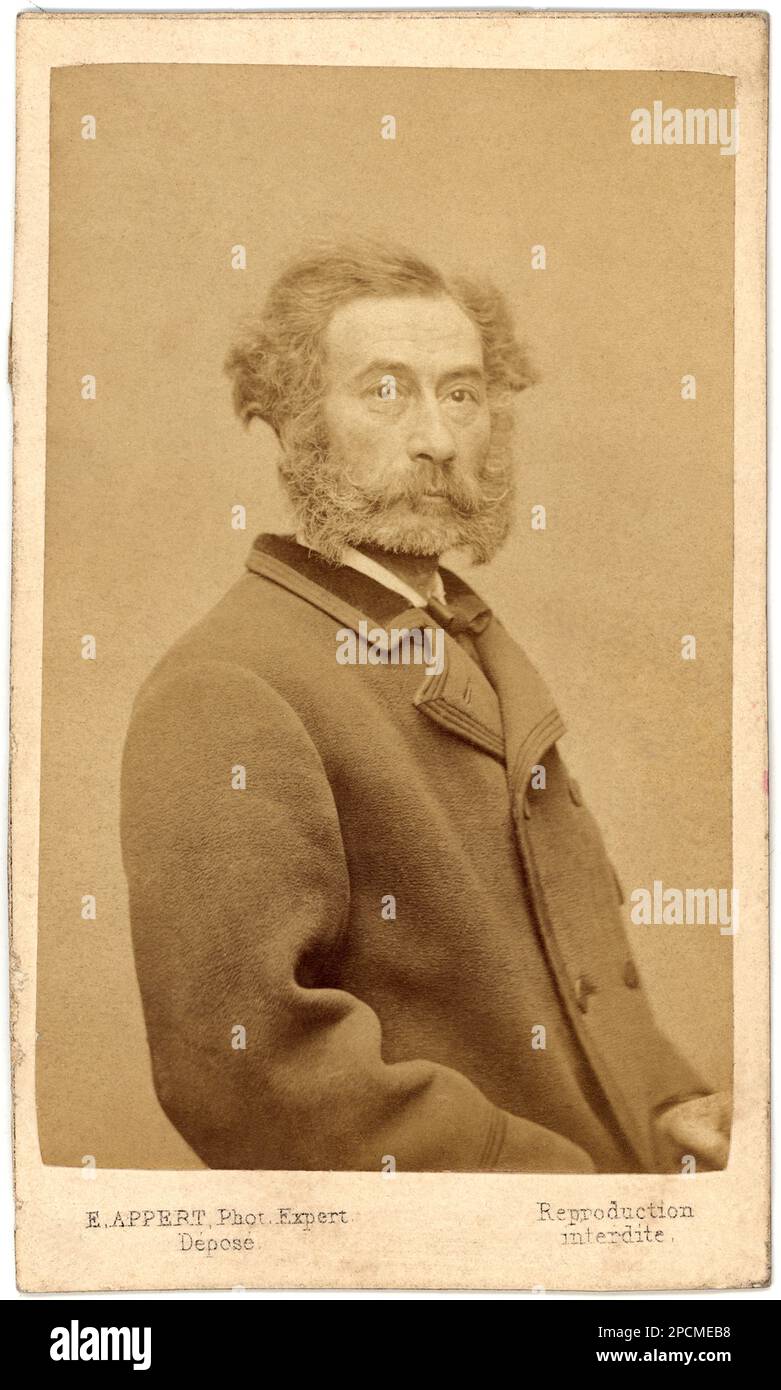 1871 CA, Paris, FRANCE : le colonel français SIMON Charles MAYER ( 1820 - 1887 ) de LA COMMUNE révolutionnaire DE PARIS . Photo de E. Appert , Paris - ritratto - portrait - HISTOIRE - FOTO STORICHE - RIVOLUZIONE - REVOLUTION - COMUNE DI PARIGI - COMUNARDO - COMMUNARDS - COMMUNE DE PARIS - POLITHO - POLITICA - POLITICIEN - POLITIQUE - barbe - barba - noeud papillon - papillo - cravatta - - - - ---- Archivio GBB Banque D'Images