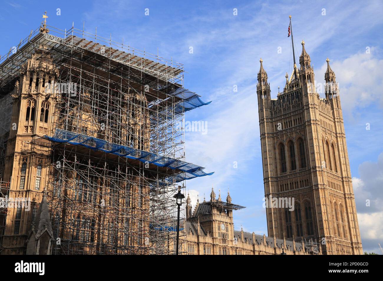 Victoria Tower, Londres, Royaume-Uni. Échafaudages sur le palais de Westminster pendant les travaux de restauration. Banque D'Images