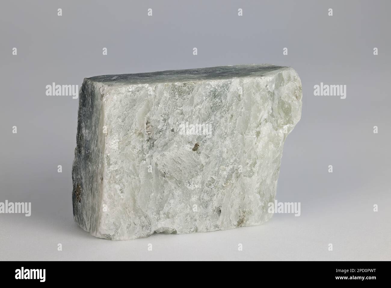 Le talc, ou talc, est un minéral argileux, composé de silicate de magnésium hydraté Banque D'Images