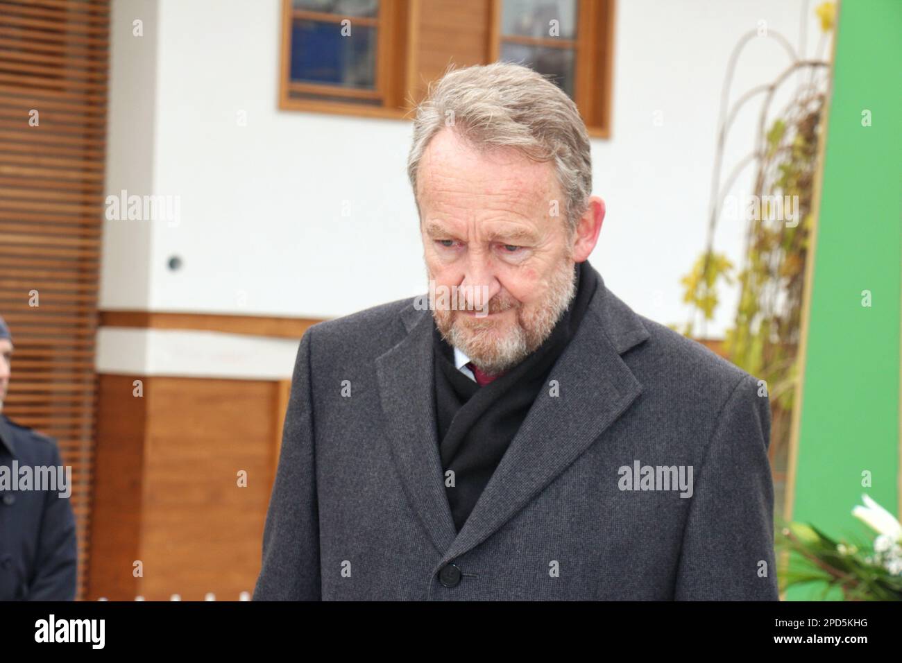BOSNIE-HERZÉGOVINE, SARAJEVO , 25.NOVEMBRE 2022: L'ancien président de Bosnie-Herzégovine (Bakir Izetbegovic) a prononcé un discours pour les médias. Banque D'Images