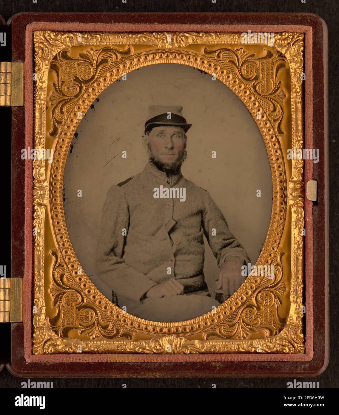 Soldat non identifié en uniforme confédéré avec couteau. Liljenquist Family Collection of civil War Photographs , série de photos FAmbrotype/Tintype , pp/liljconfed. Etats confédérés d'Amérique, Armée, peuple, 1860-1870, soldats, Confederate, 1860-1870, uniformes militaires, Confederate, 1860-1870, États-Unis, Histoire, Guerre civile, 1861-1865, personnel militaire, Confédéré. Banque D'Images