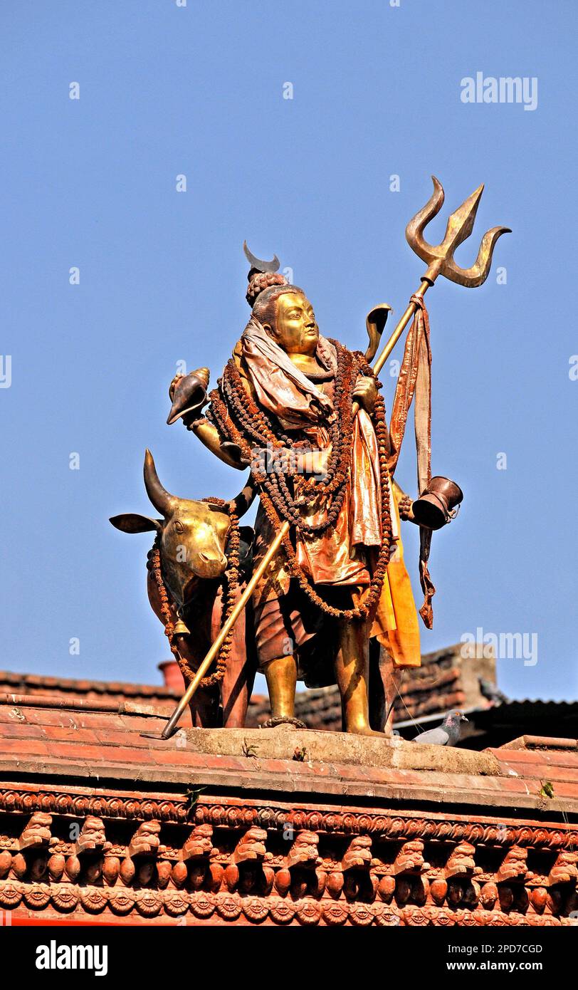 Statue de Seigneur Shiva à l'entrée du temple, Mahendreswor, Hanuman Dhoka Durbar Square, Katmandou, Népal Banque D'Images