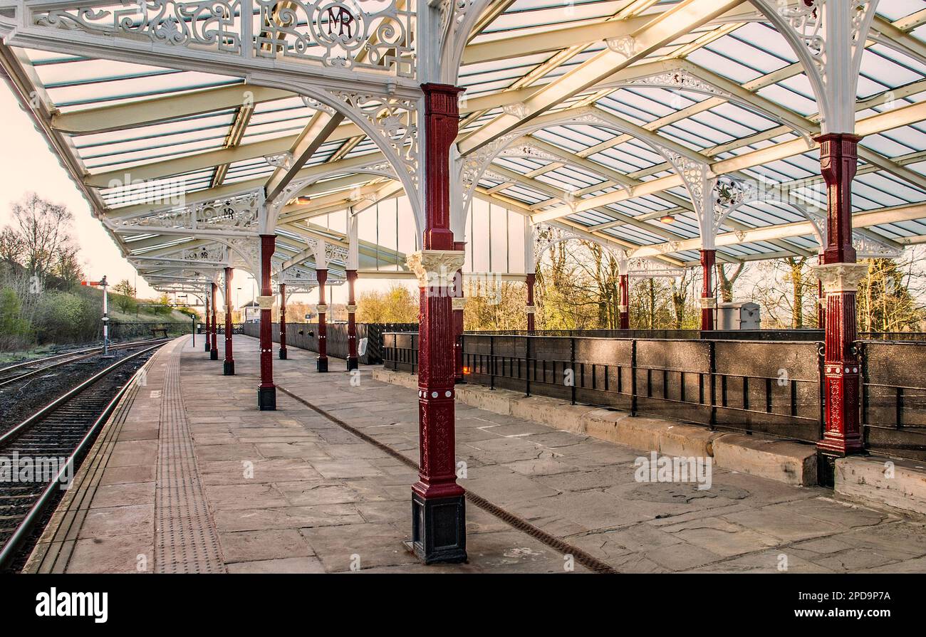 Gare de Hellifield dans le North Yorkshire. Point d'arrêt sur la ligne Settle * Carlisle pour les trains à vapeur qui prennent de l'eau. Banque D'Images