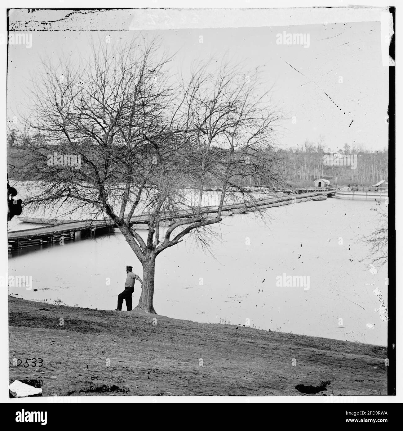 Pont ponton traversant la rivière James. Photographies de guerre civile, 1861-1865 . États-Unis, Histoire, Guerre civile, 1861-1865. Banque D'Images