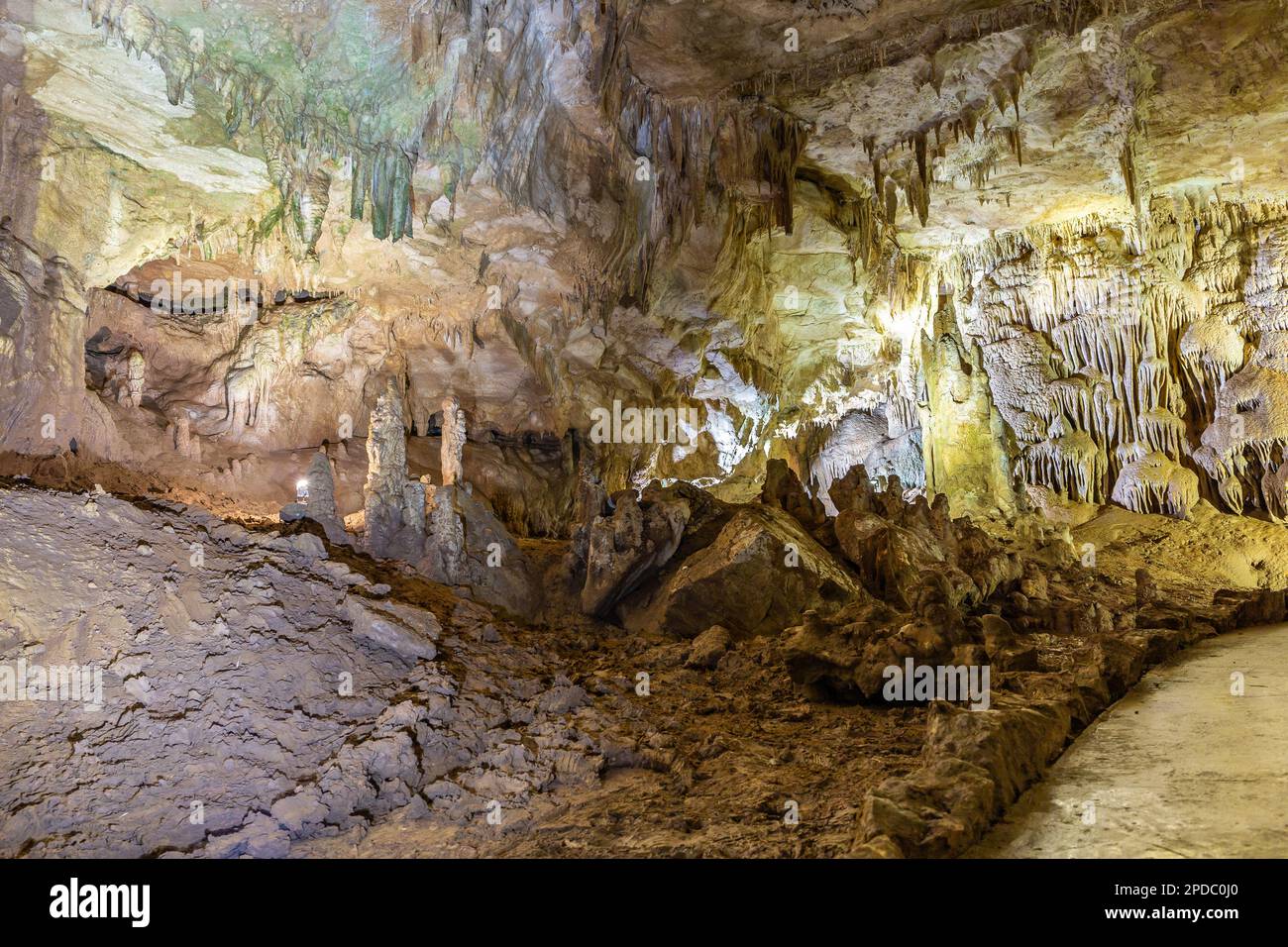 Monument naturel de la grotte Prométhée plus grande grotte de