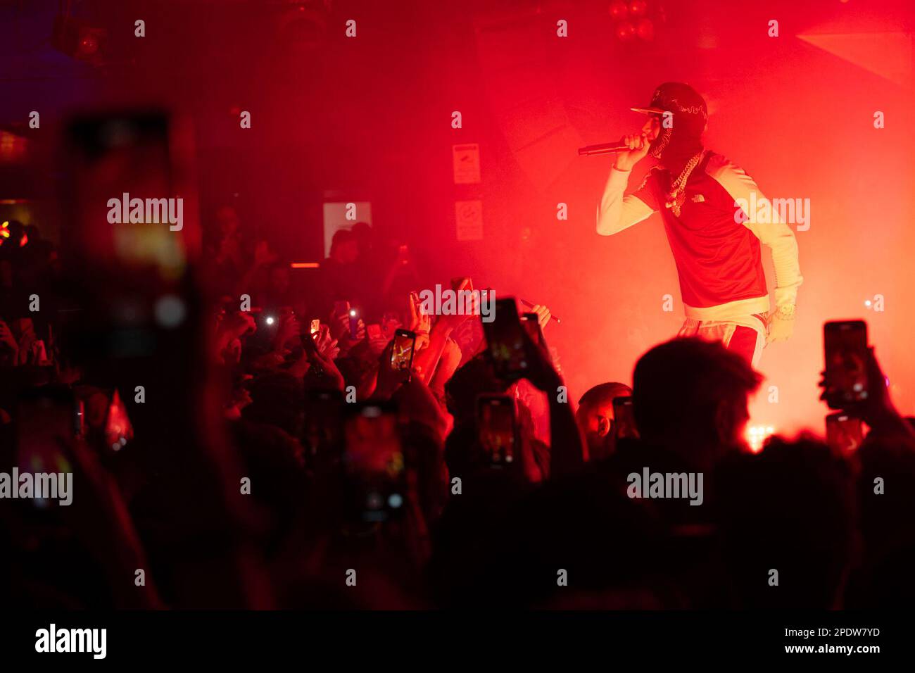 Le chanteur italien de rap/hip hop Shiva lors du concert Milano Demons ...