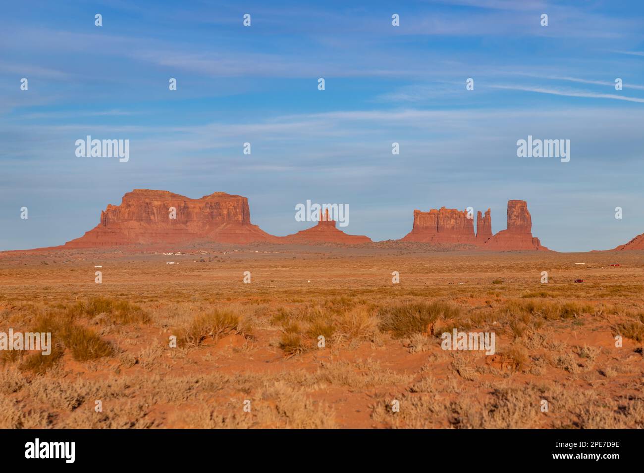 Une photo du paysage de Monument Valley entre Azirona et Utah. Banque D'Images