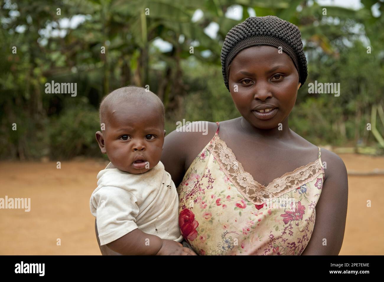 Jeune mère avec enfant, Rwanda Banque D'Images