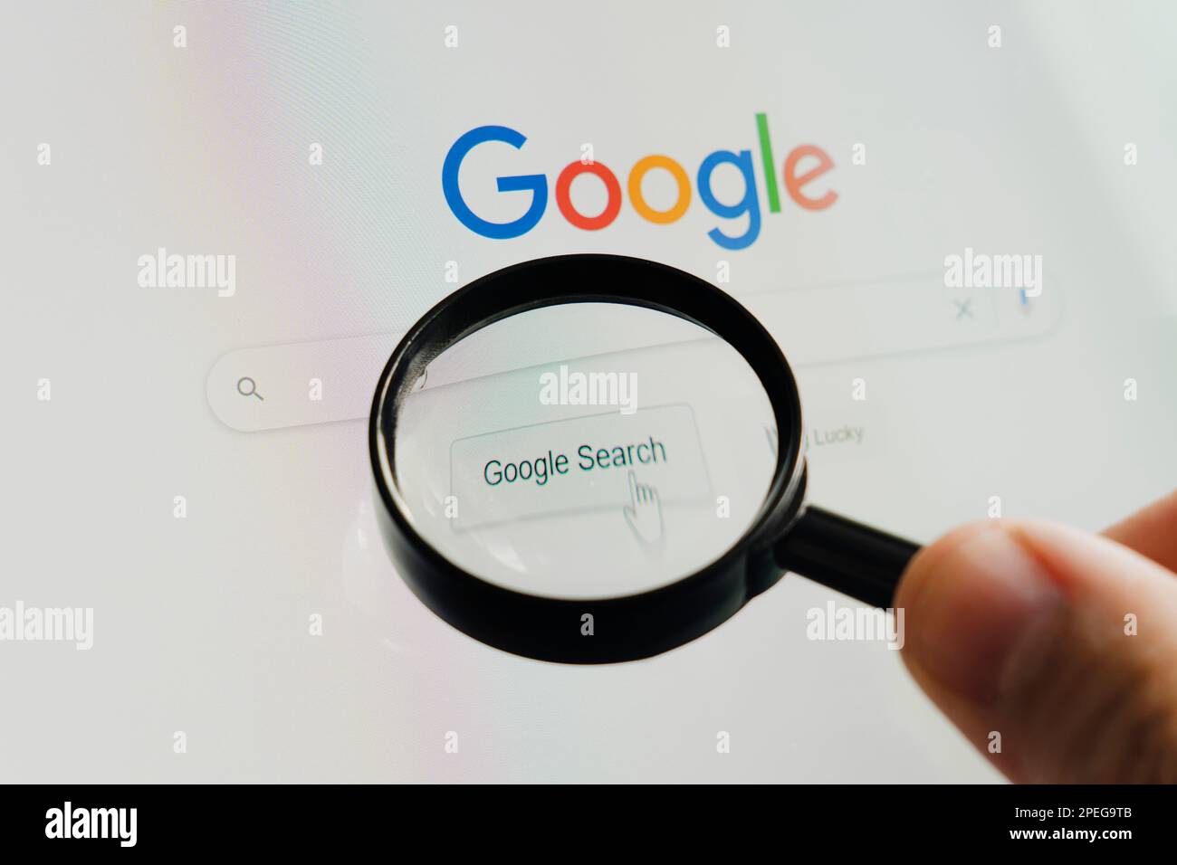 Barnaul. Russie 20 juin 2022 page d'accueil Google sur l'écran sous