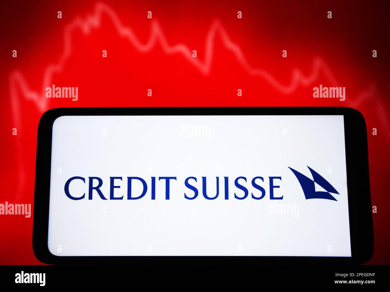 Ukraine. 15th mars 2023. Dans cette illustration, le logo Credit Suisse Group AG apparaît sur l'écran d'un smartphone. Crédit : SOPA Images Limited/Alamy Live News Banque D'Images