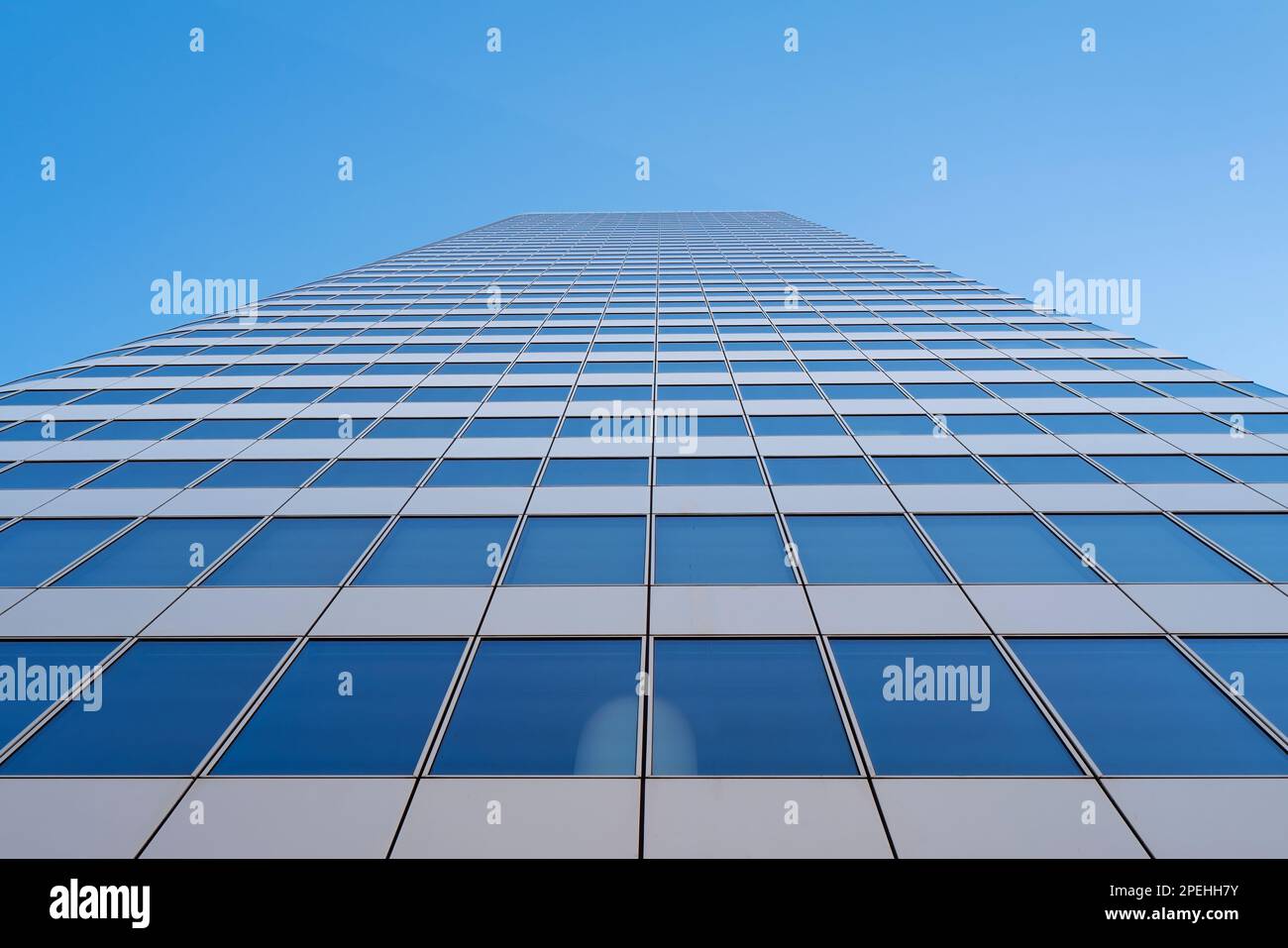 Vue sur le célèbre gratte-ciel moderne de Lyon, France Banque D'Images