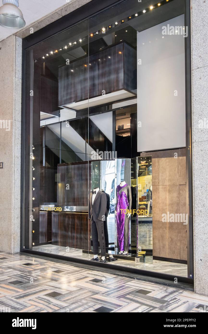 Tom Ford magasin phare à Milan, Italie Banque D'Images