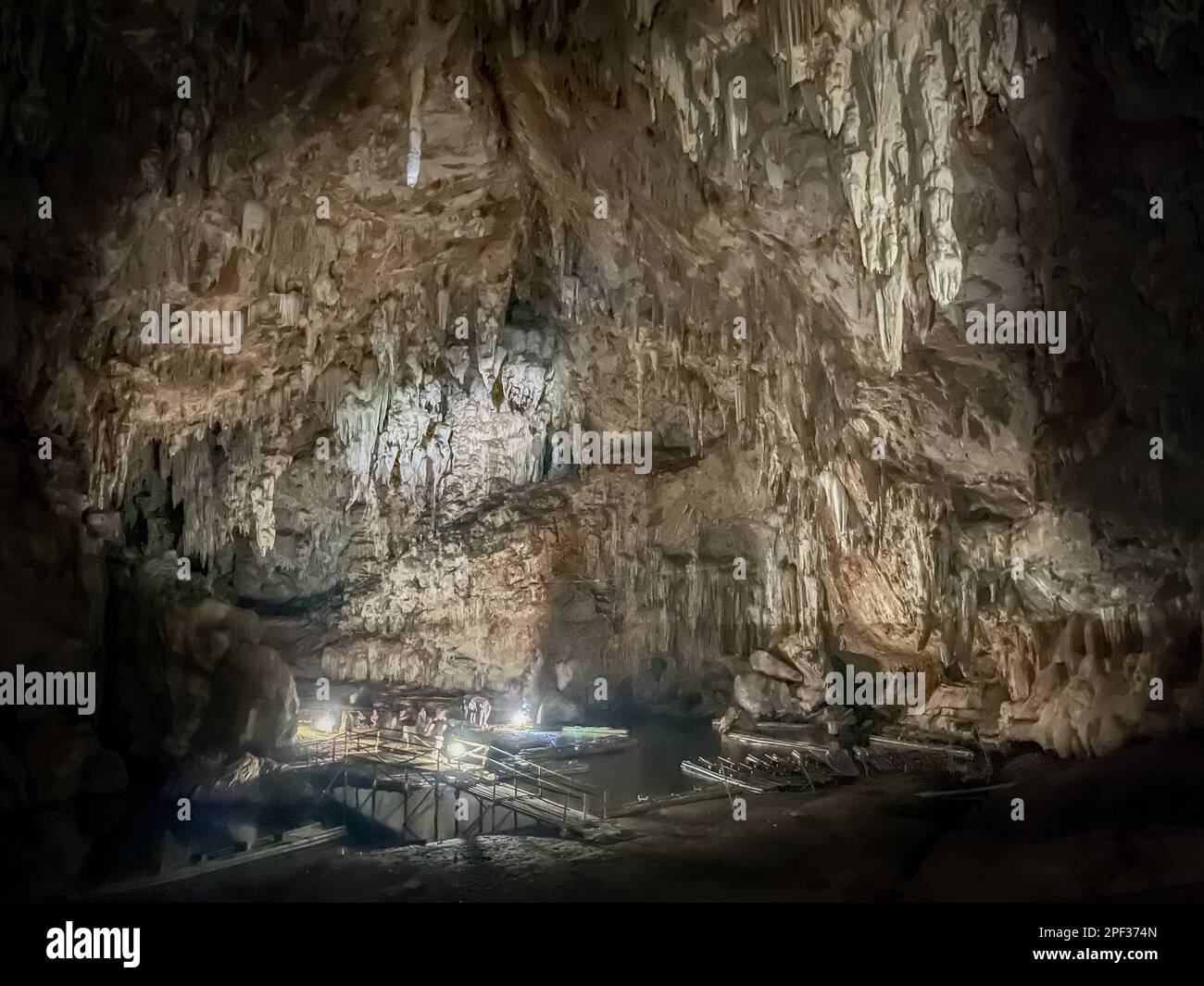 Cathédrale - Grotte de Nam Lod, Pang Mapha, Mae Hong Son, Thaïlande Banque D'Images