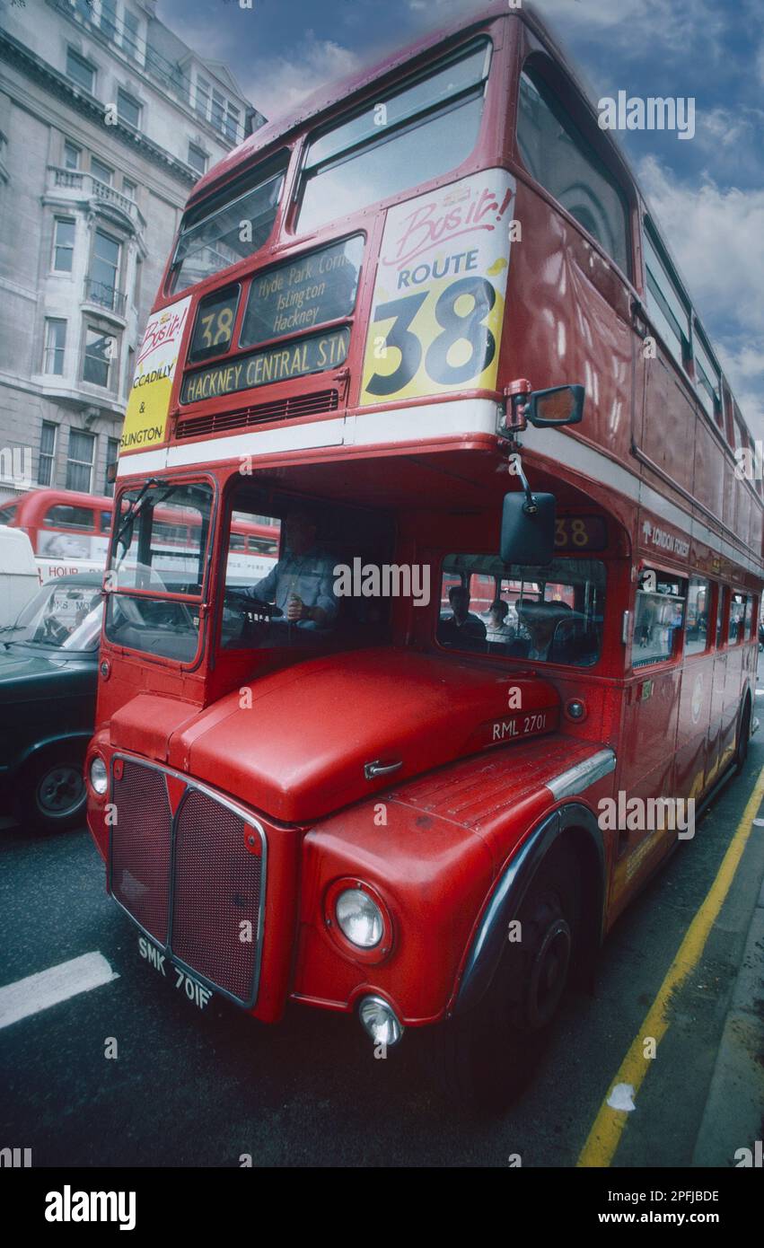 Route des années 1950 Master Double Decker bus, Londres, Angleterre Banque D'Images