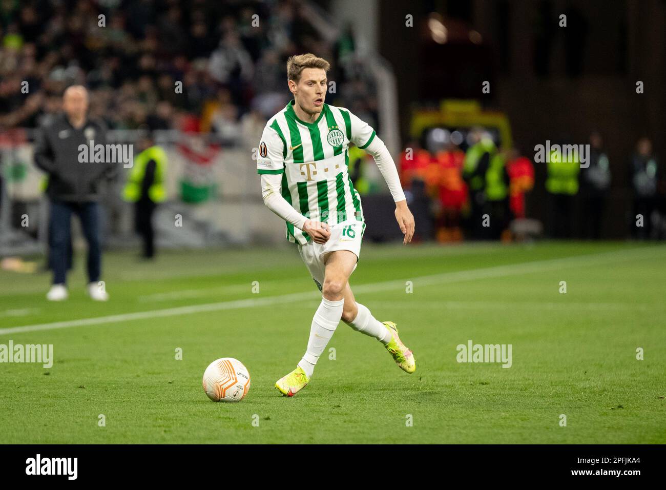 Budapest, Hongrie. 16h, mars 2023. Kristoffer Zachariassen (16) de Ferencvaros vu lors du match de l'UEFA Europa League entre Ferencvaros et Bayer Leverkusen à la Groupama Arena de Budapest. (Crédit photo: Gonzales photo - Balazs Popal). Banque D'Images