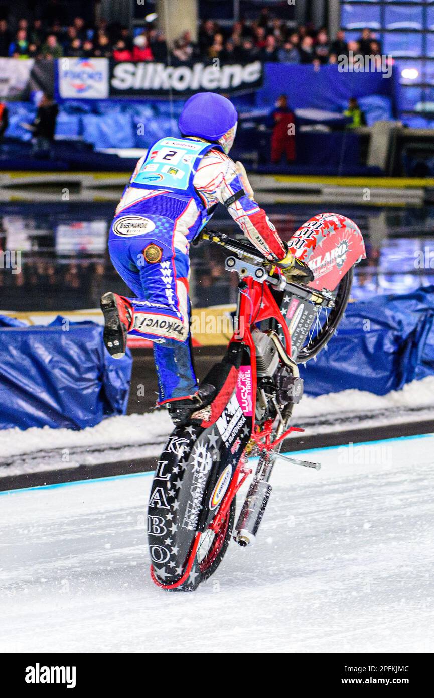 Antonin Klatovsky roues pendant la course des légendes à la Max-Aicher-Arena, Inzell, le vendredi 17th mars 2023. (Photo : Ian Charles | INFORMATIONS MI) Credit: INFORMATIONS MI & Sport /Alamy Live News Banque D'Images