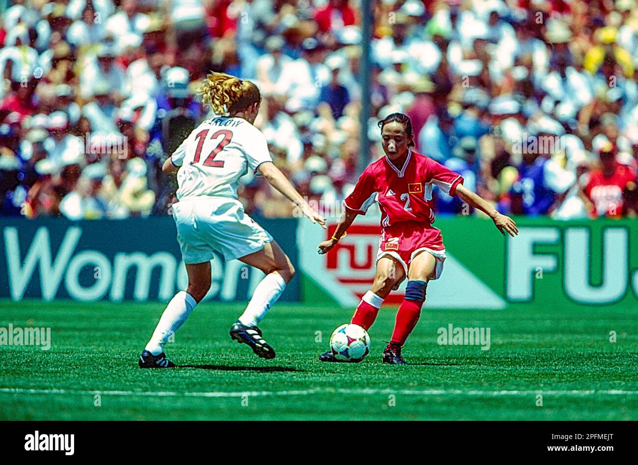 Wang Liping (CHN) en finale USA contre CHN lors de la coupe du monde de football féminin FIFA 1999. Banque D'Images