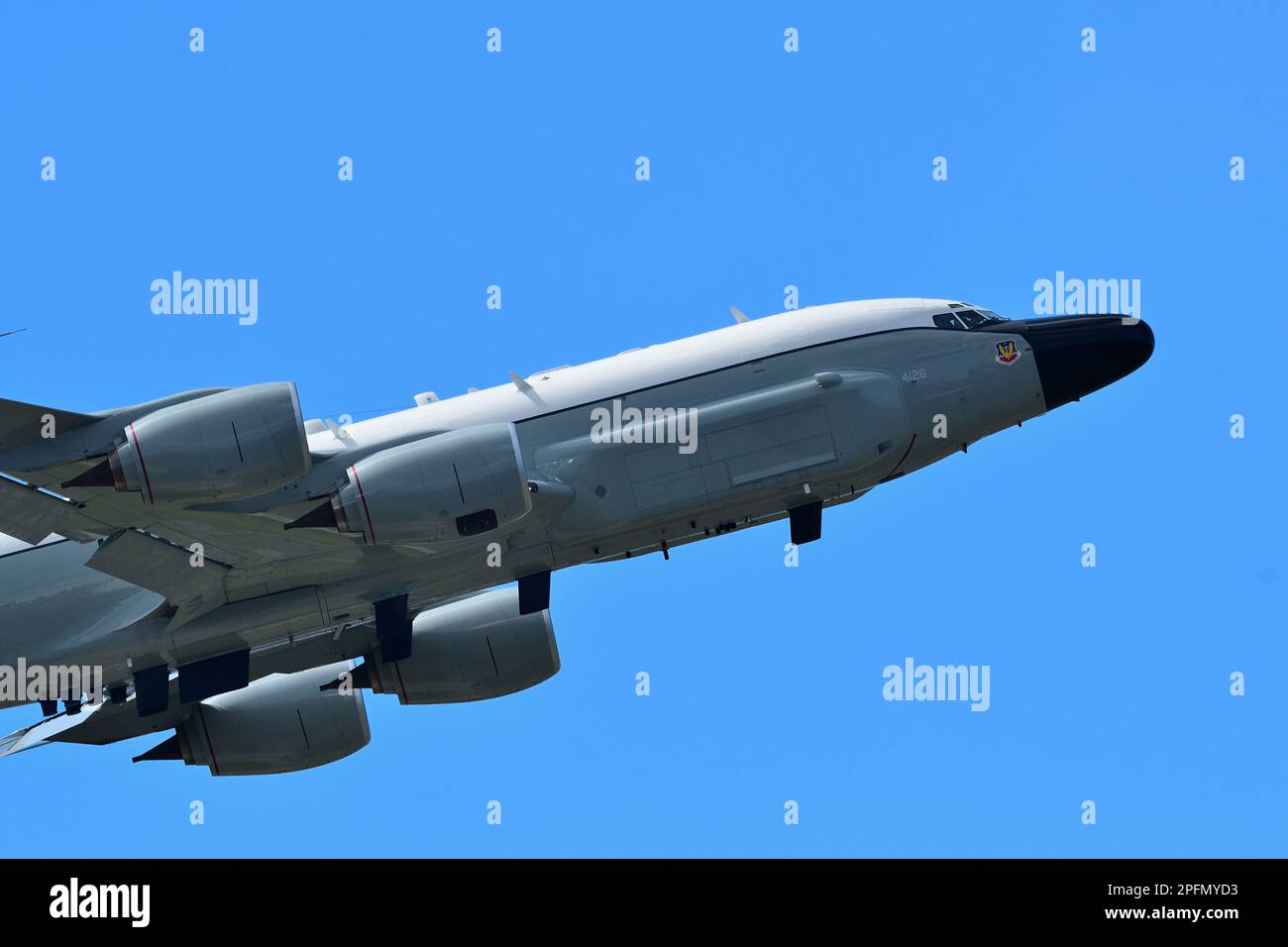 Tokyo, Japon - 06 octobre 2018 : Boeing RC-135W de la Force aérienne des États-Unis avion SIGINT (signaux de renseignement). Banque D'Images