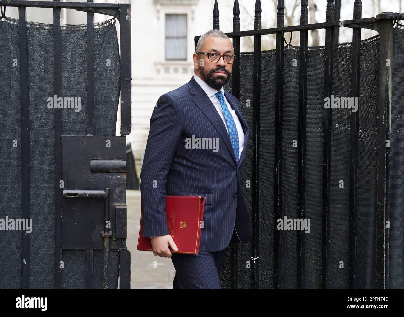 Photo du dossier datée du 07/03/23 du secrétaire aux Affaires étrangères James arrivant intelligemment à Downing Street, Londres, pour une réunion du Cabinet. Un ministre Holyrood a demandé instamment à M. Clarily de faire davantage pour aider à la crise humanitaire et des droits de l'homme « vraiment désastreuse » qui touche l'Afghanistan. Le ministre du développement international, Neil Gray, a exhorté le gouvernement britannique à investir dans le système d'asile pour "améliorer la qualité et la rapidité des décisions d'asile" dans le cadre d'une lettre de plus de 1 400 mots adressée samedi au ministre des Affaires étrangères. Date de publication : samedi 18 mars 2023. Banque D'Images