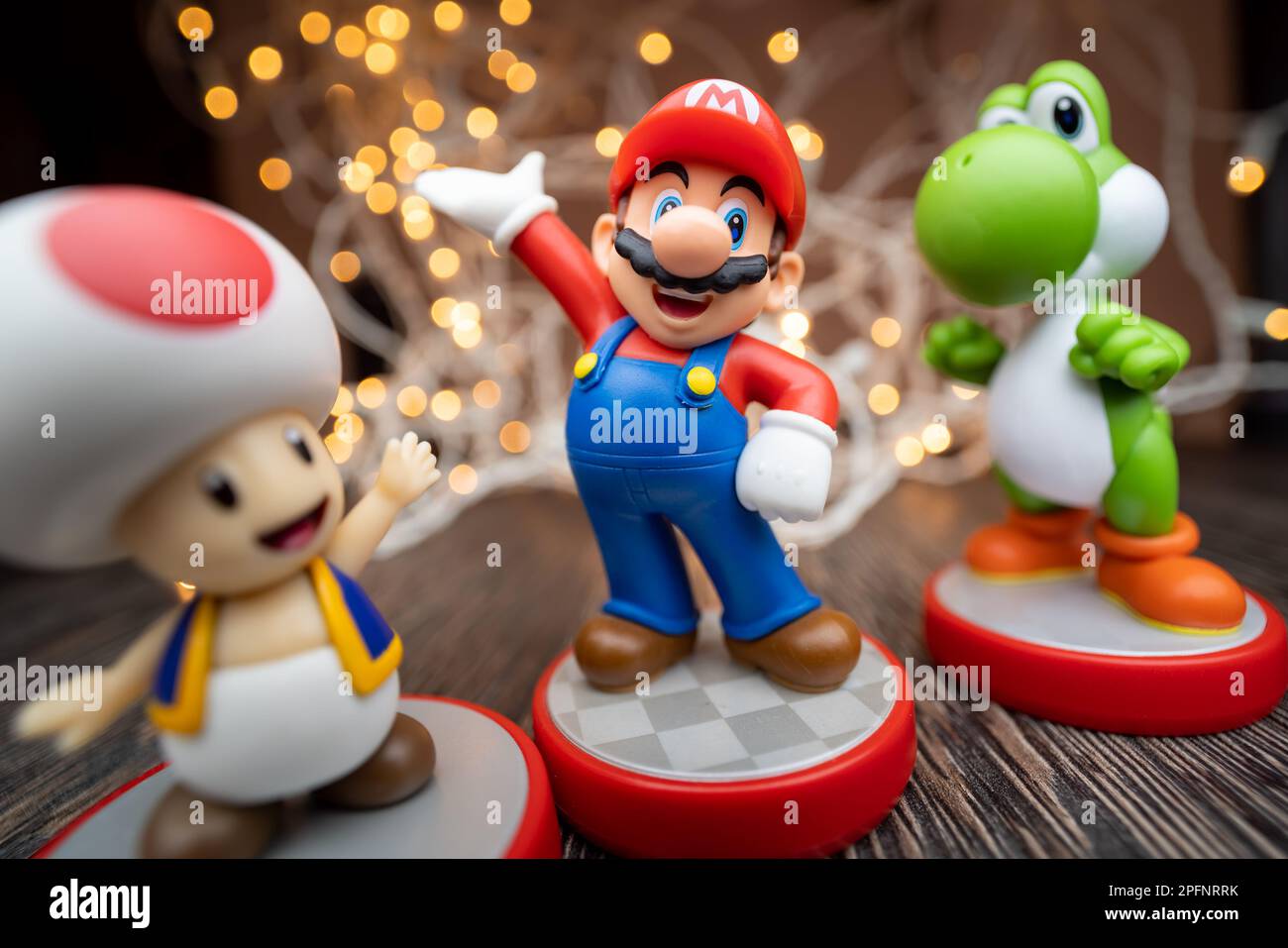 MOSCOU, RUSSIE - 08 septembre 2022: Super Mario Bros figure personnage.Super Mario est une plate-forme japonaise de jeux vidéo et de franchise de médias créer Banque D'Images