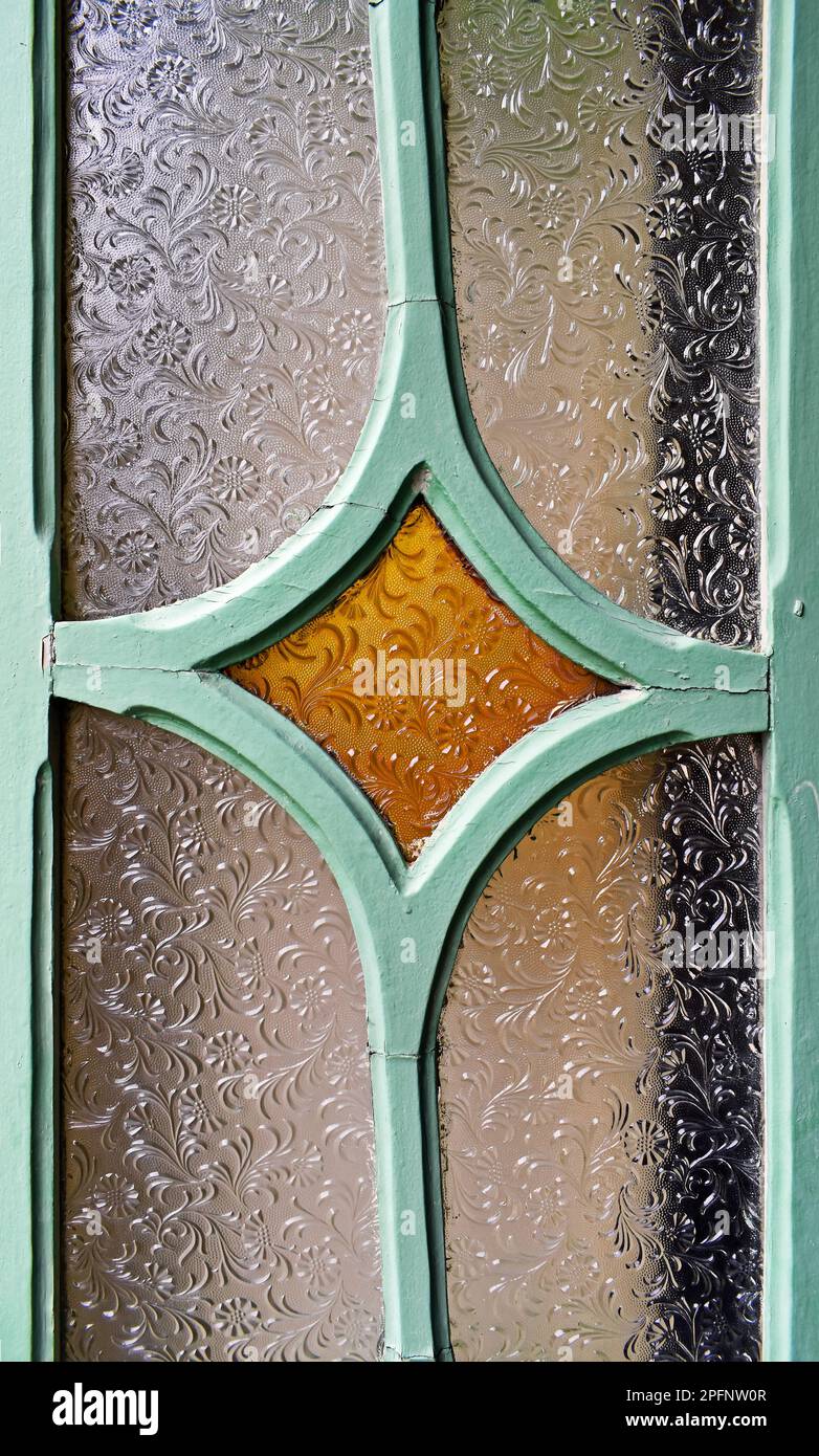 Détail fenêtre avec verre gravé antique à Teresopolis, Rio de Janeiro, Brésil Banque D'Images