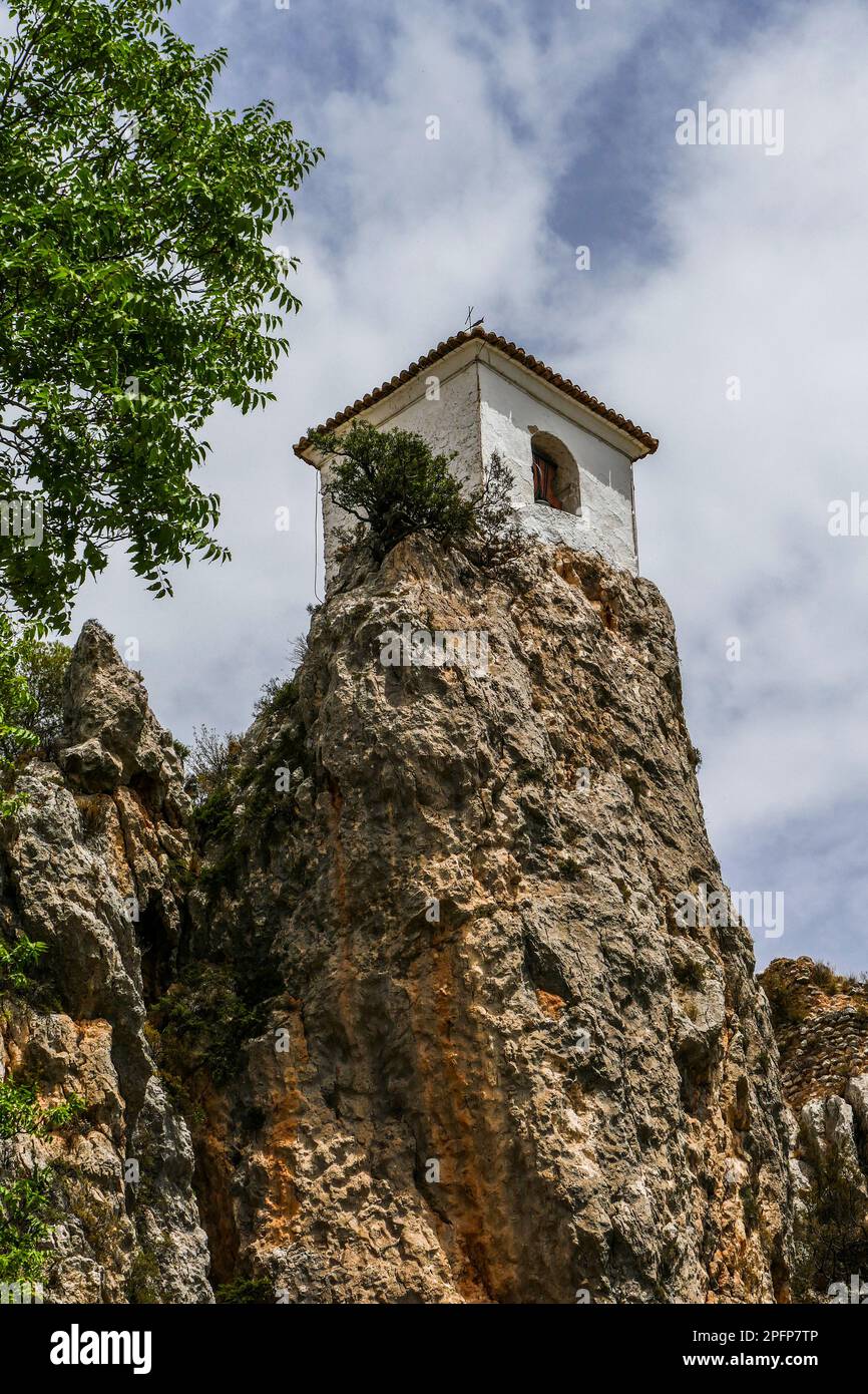 Clocher de l'église notre-Dame de l'Assomption, El Castell de Guadalest, Valence, Espagne Banque D'Images