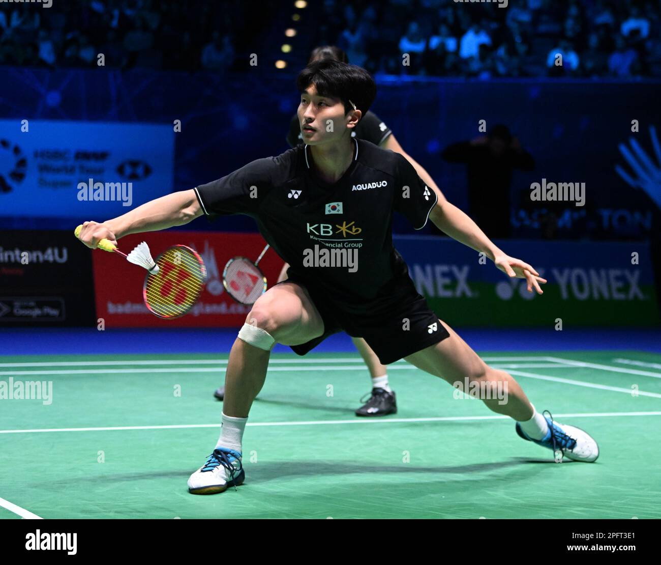 Utilita Arena, Birmingham, Royaume-Uni. 18th mars 2023. 2023 YONEX All England Open Badminton Championships, semi-finales Day 5; SEO Seung Jae et CHAE Yu Jung de Corée contre KIM a gagné Ho et JEONG Na Eun de Corée dans la demi-finale mixte double, KIM a gagné Ho joue un tir Credit: Action plus Sports/Alamy Live News Banque D'Images