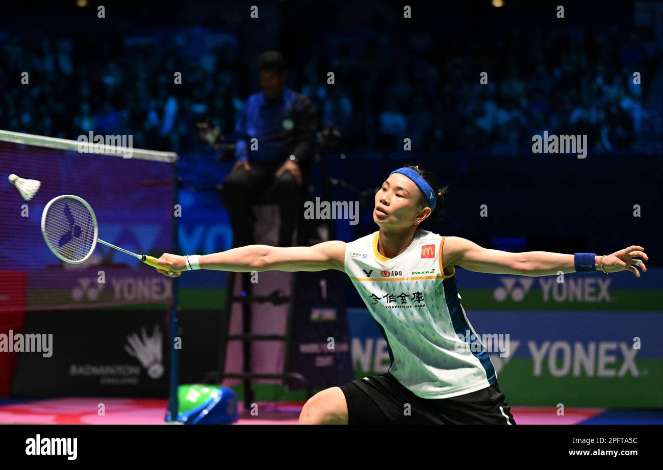 Utilita Arena, Birmingham, Royaume-Uni. 18th mars 2023. 2023 YONEX All England Open Badminton Championships, semi-finales Day 5; TAI Tzu Ying of Chinese Taipei versus AN se Young of Korea dans le match semi-final Womens Singles, TAI Tzu Ying joue un coup Credit: Action plus Sports/Alay Live News Banque D'Images