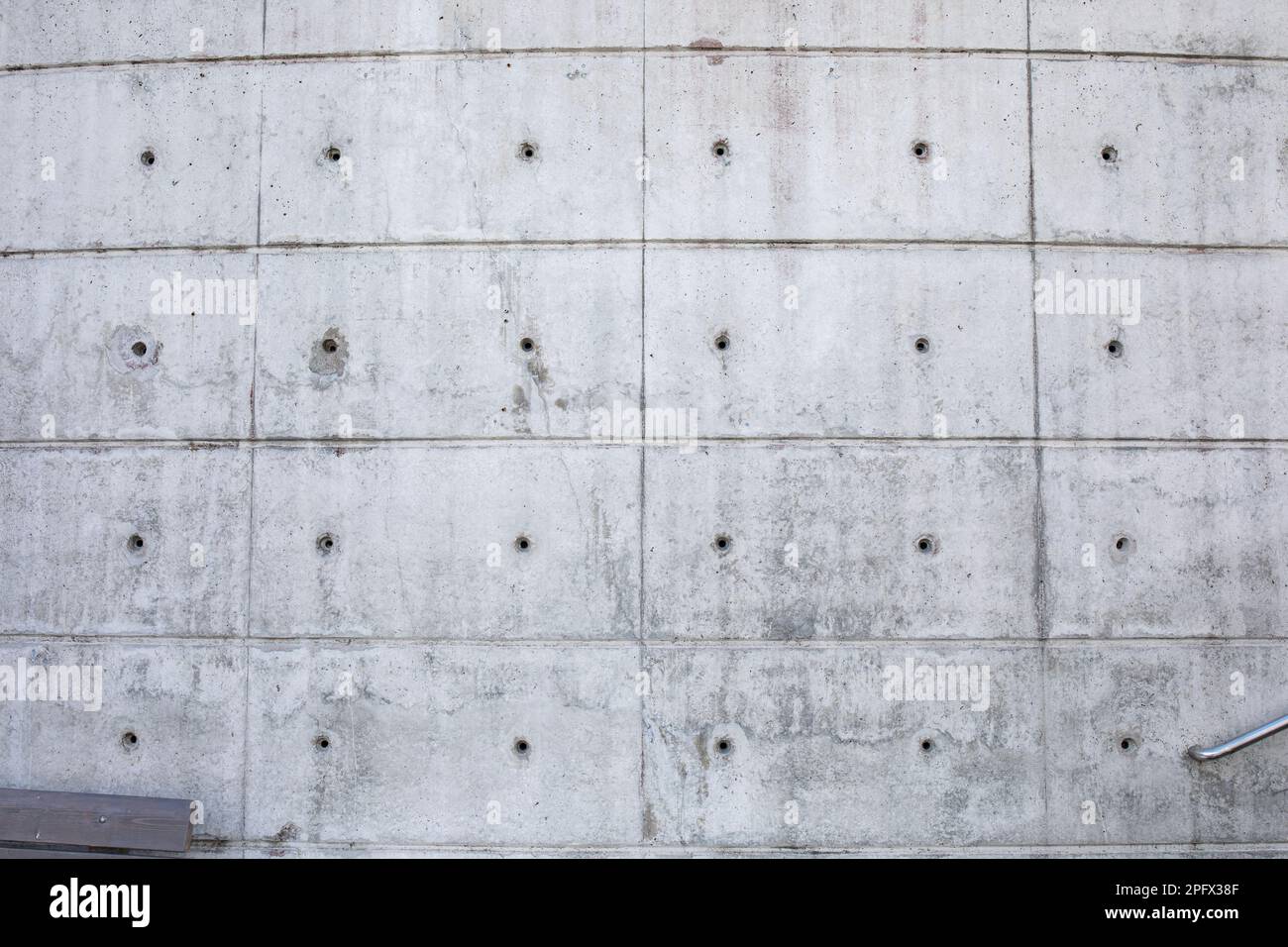 Mur en béton gris avec motif Banque D'Images