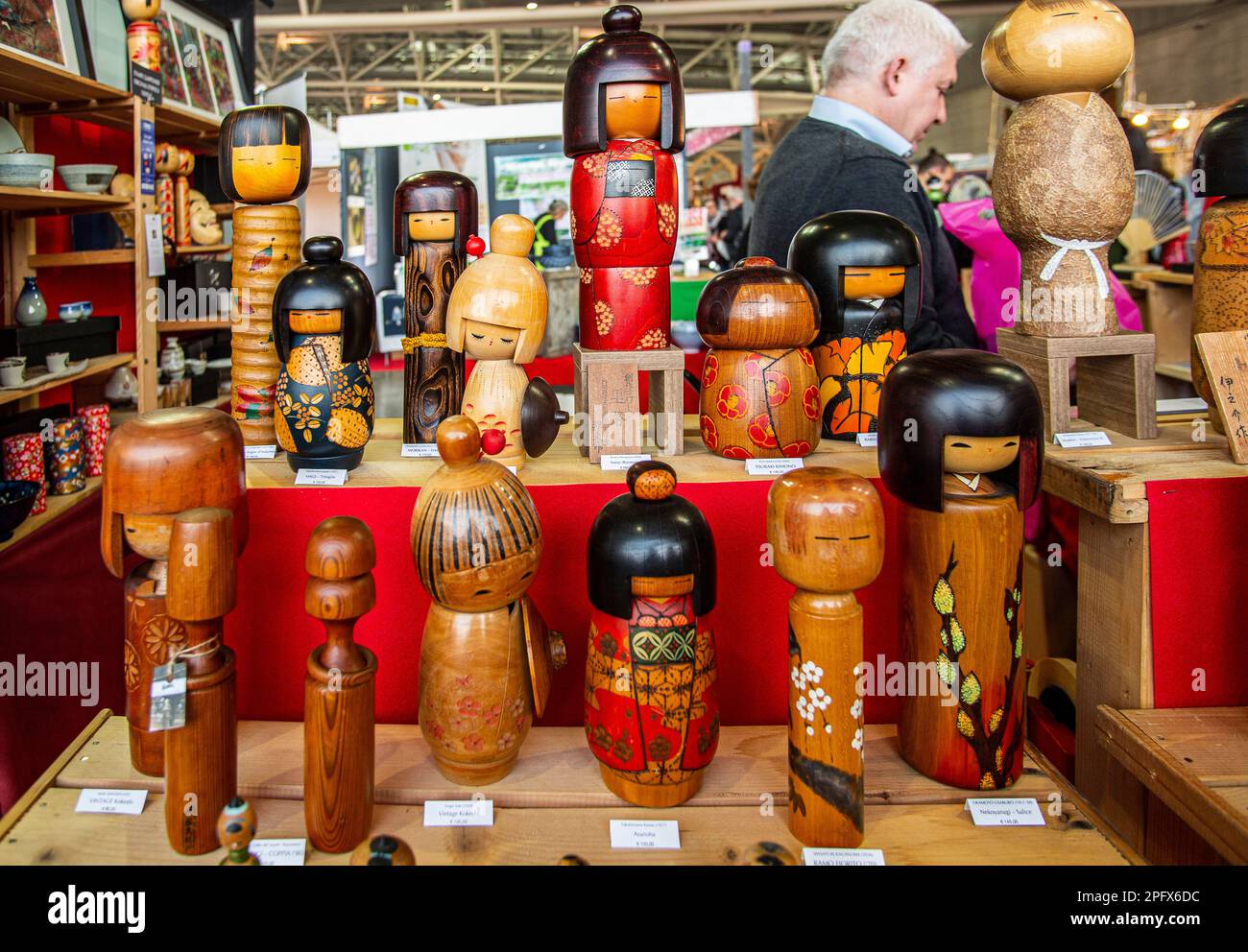 Italie Piémont Turin Festival dell'Oriente 2023 , Dolls japonais Kokeshi crédit: Realy Easy Star/Alay Live News Banque D'Images