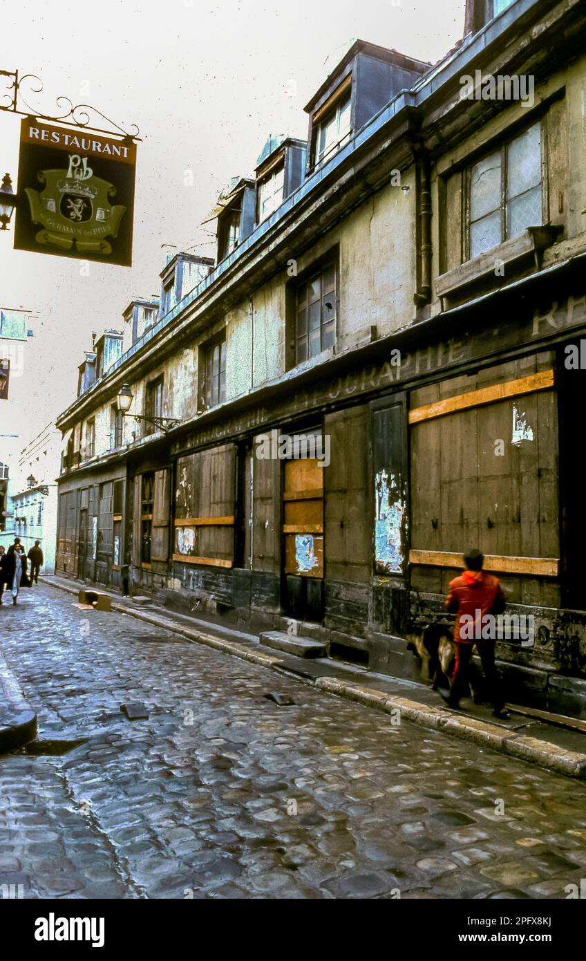 Paris, France, photos historiques, Archives photo, scène de rue, quartier Saint Germain des Prés, Saint-André Cour du commerce, France des années 1980 Banque D'Images