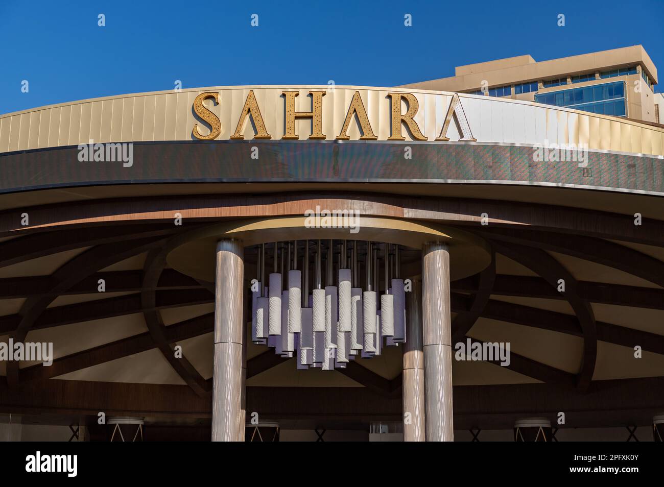 Une photo du logo SAHARA Las Vegas à son entrée principale. Banque D'Images