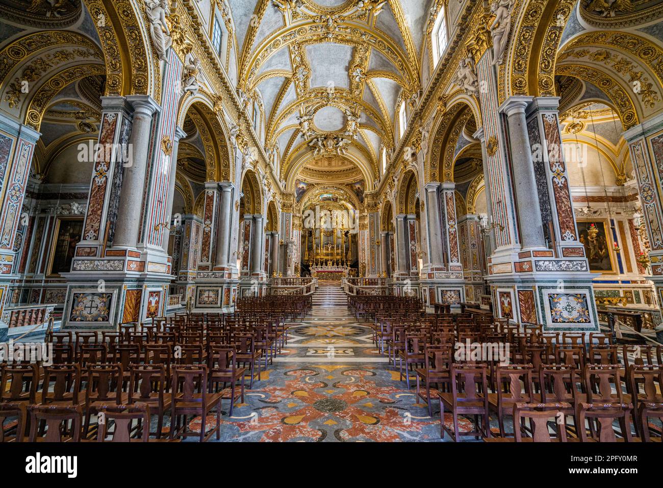 L'intérieur merveilleux de l'abbaye de Montecassino, Latium, Italie. Mars 20-2022 Banque D'Images