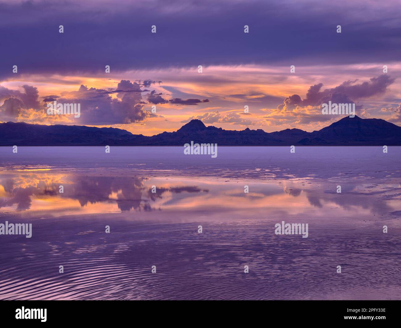 Coucher de soleil à Bonneville Salt Flats, Utah, États-Unis Banque D'Images