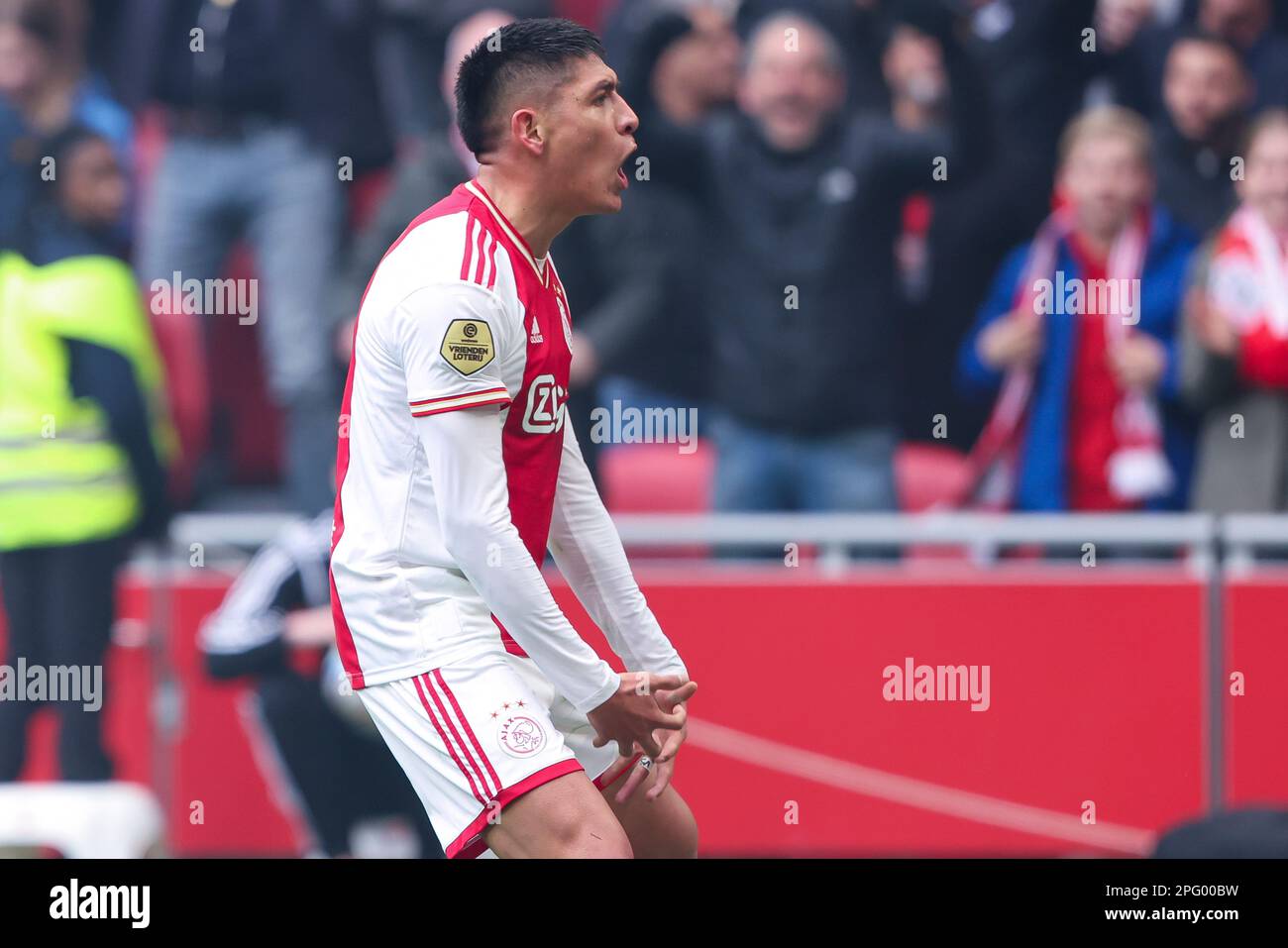 19-03-2023: Sport: Ajax contre Feyenoord AMSTERDAM, PAYS-BAS - MARS 19: Edson Alvarez (Ajax) pendant le match Eredivisiie AFC Ajax et Feyenoord Rotter Banque D'Images
