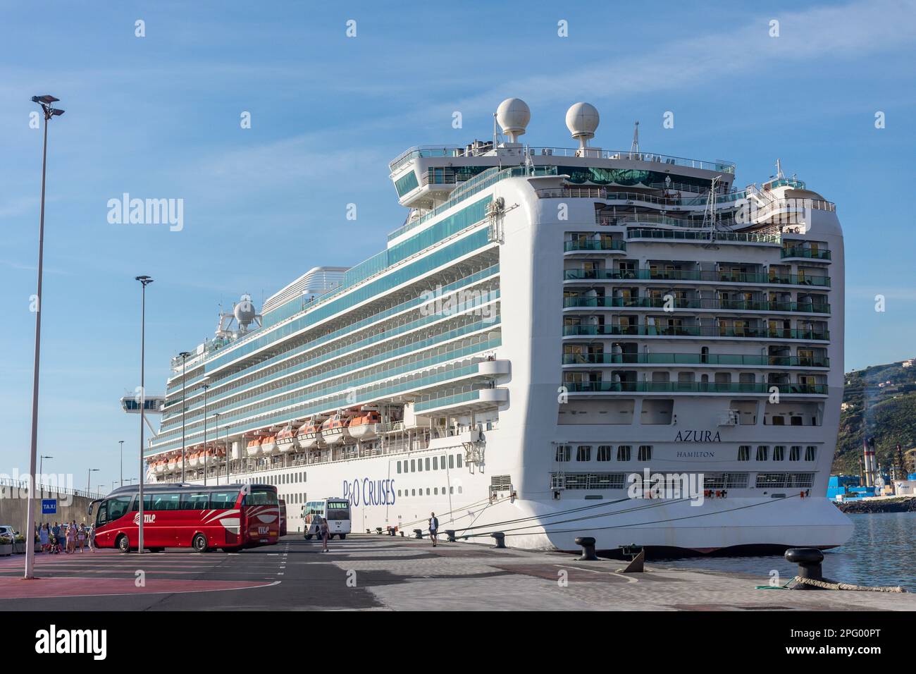 Bateau de croisière P&O Azura à quai, Santa Cruz de la Palma, la Palma, îles Canaries, Royaume d'Espagne Banque D'Images