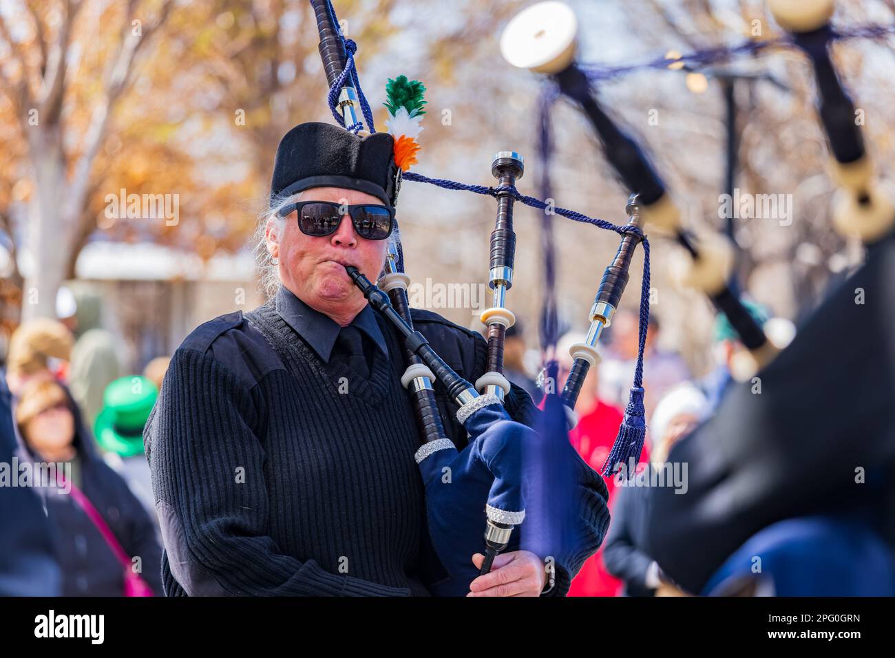Oklahoma, 17 2023 MARS - représentation musicale écossaise pendant le St. Fête de la Patrick dans les jardins botaniques de Myriad Banque D'Images