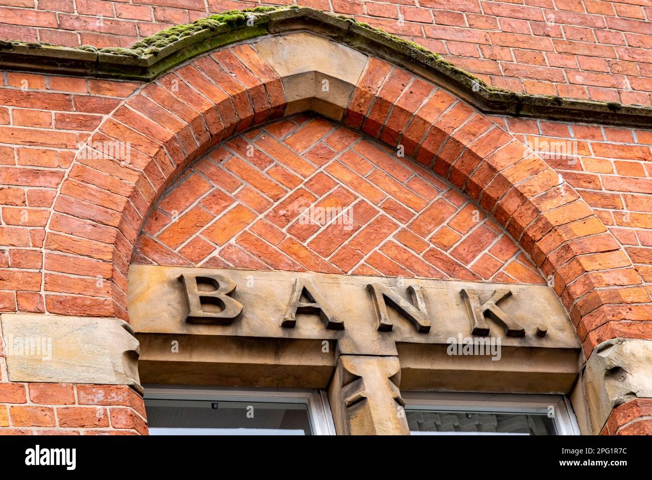 Panneau de banque sculpté à l'extérieur du bâtiment Royaume-Uni Banque D'Images