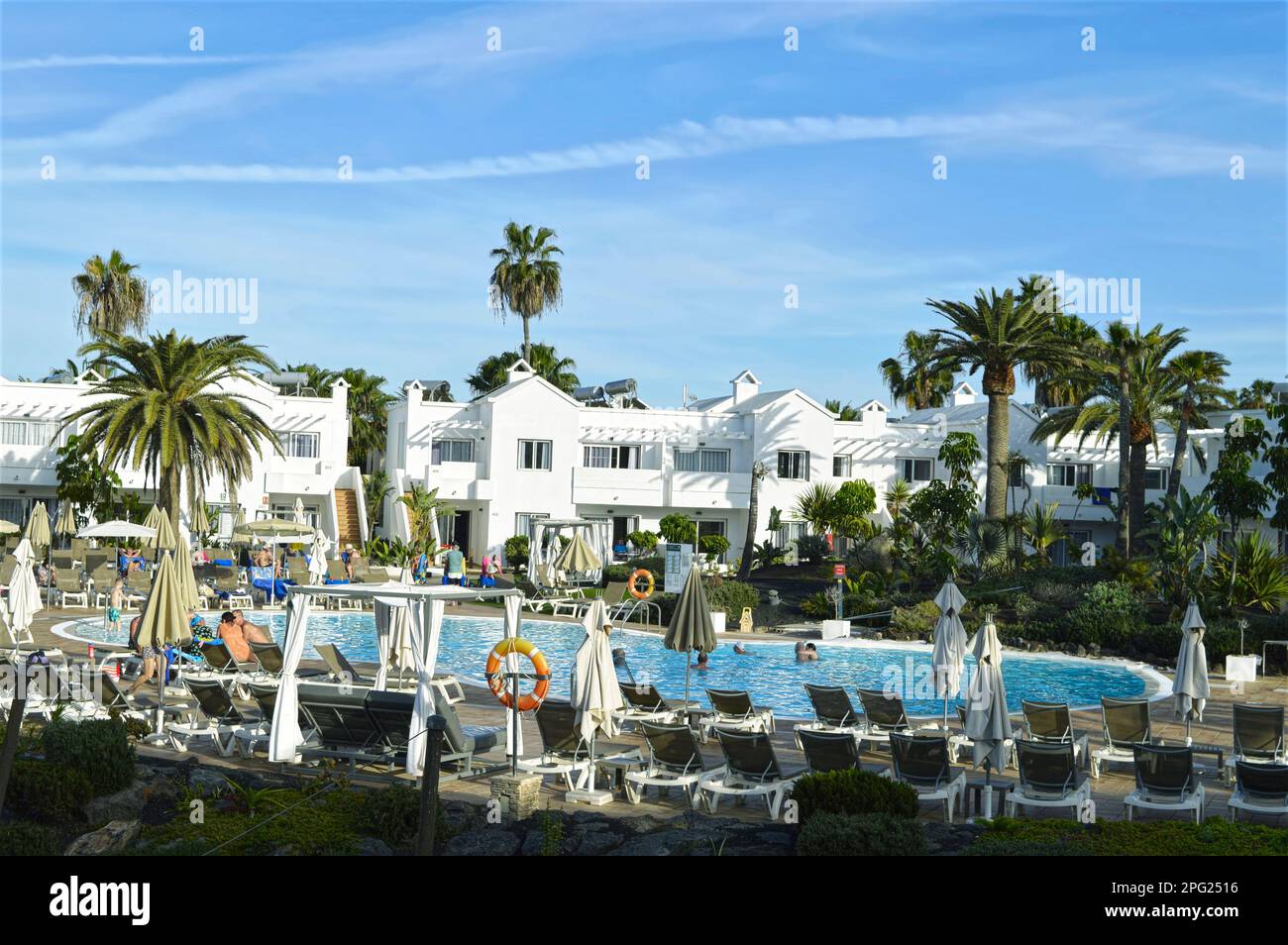 Touristes à Labranda Corralejo Village à Corralejo Fuerteventura, une des îles Canaries Banque D'Images