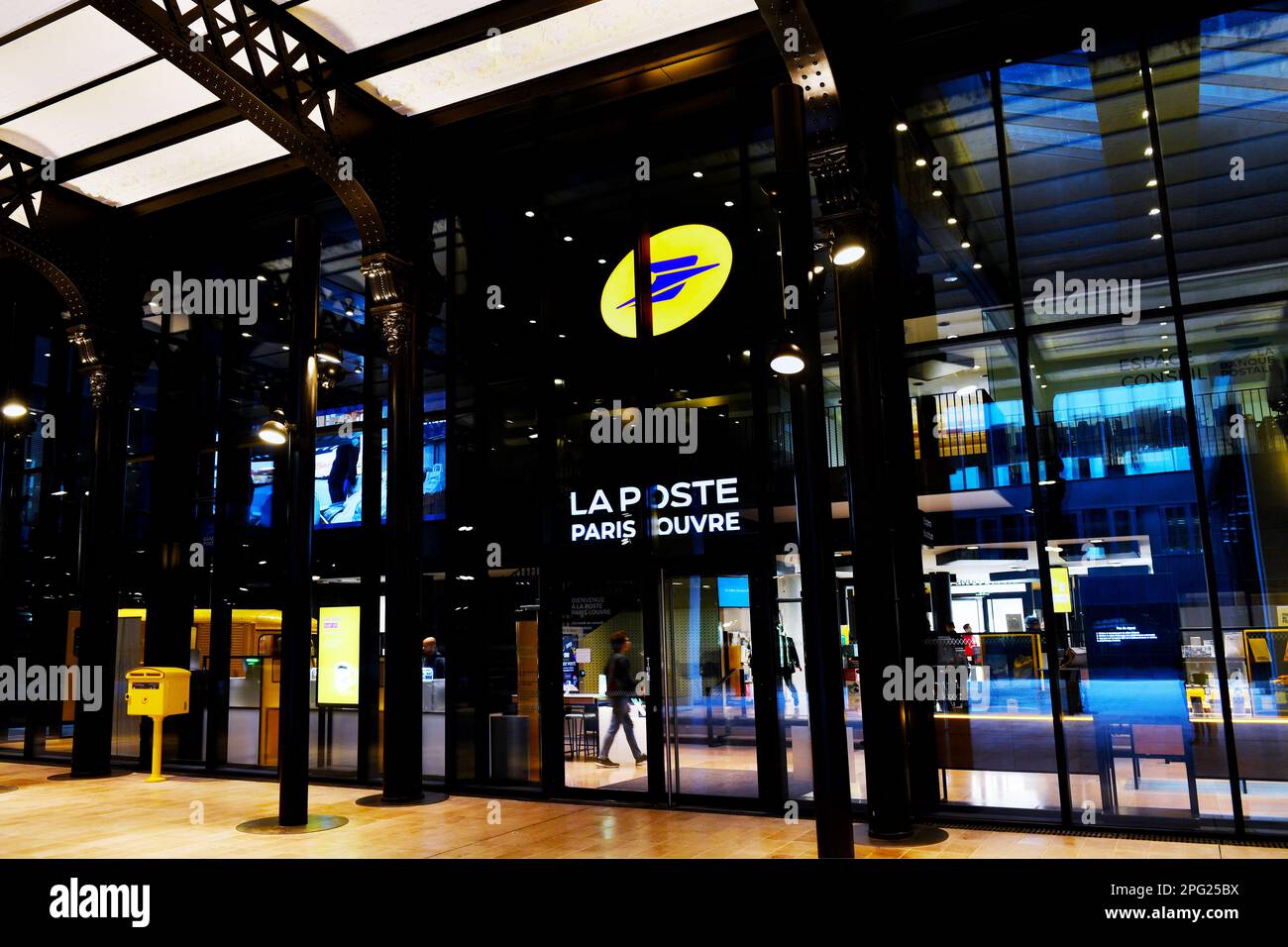 Poste du Louvre - Paris Centre postal principal - rue du Louvre - Paris - France Banque D'Images