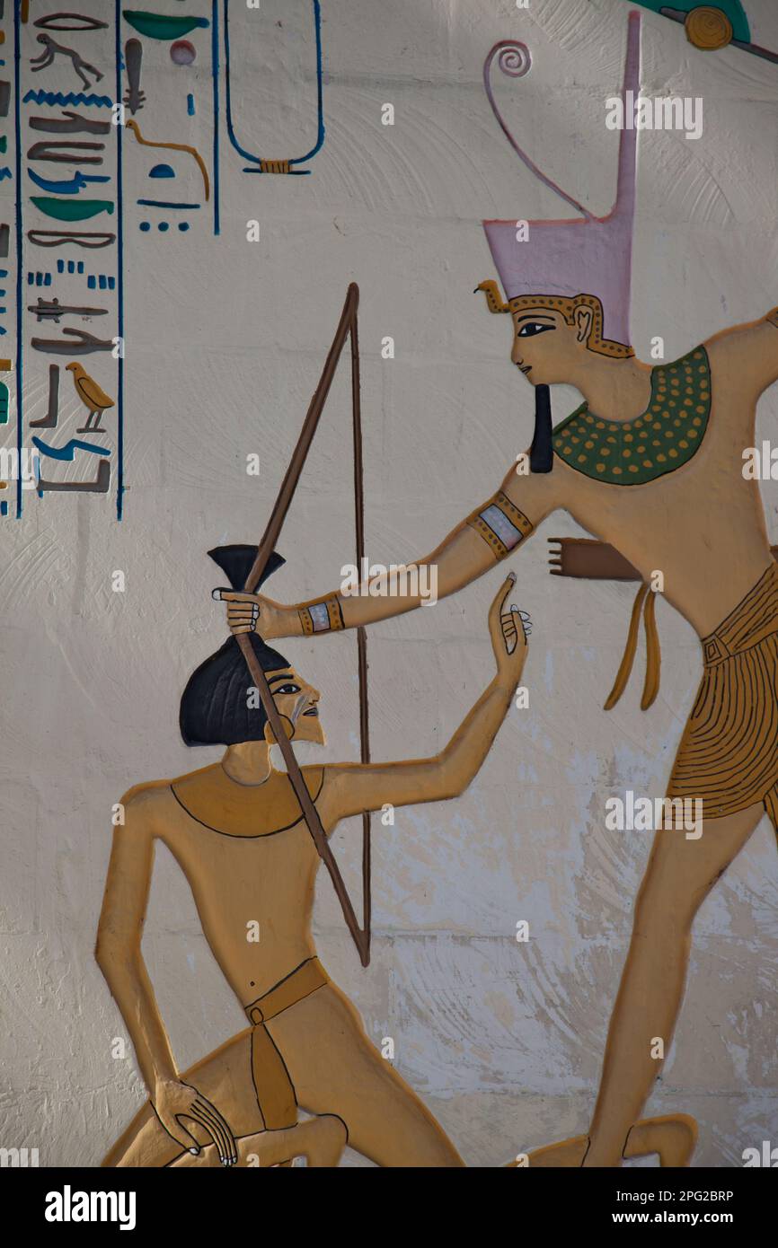 Egypte, le Caire, le village pharaonique sur le Nil, peinture murale. Banque D'Images