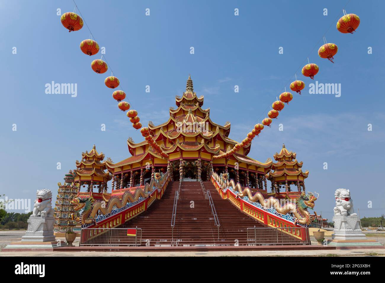 Temple Guanyin Bodhisattva wat, temple chinois à Phetchaburi, Thaïlande Banque D'Images